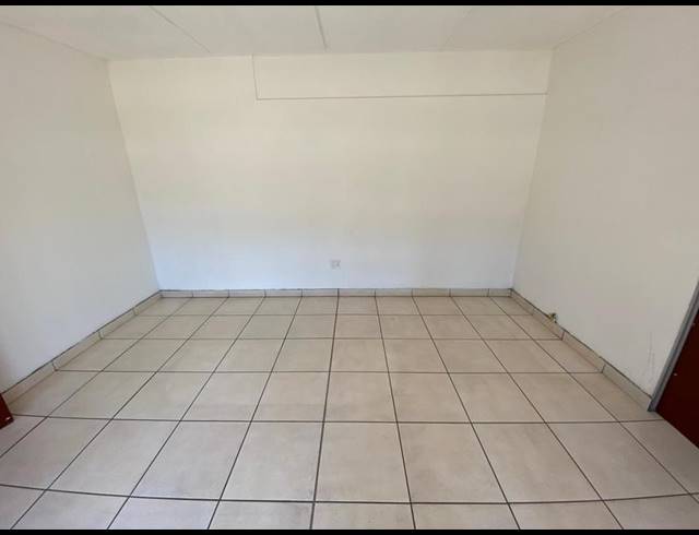 INDUSTRIAL PROPERTY TO RENT IN HALFWAY HOUSE